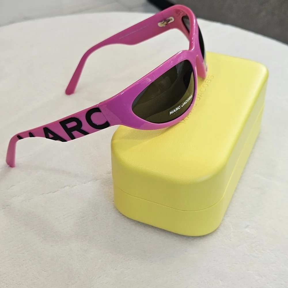 NIB Marc Jacobs Pink Sunglasses